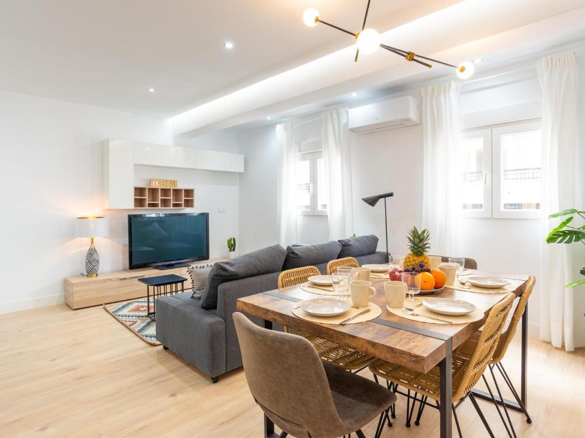 Gorgeous Renovated Apartment 2Br Ac Málaga Extérieur photo